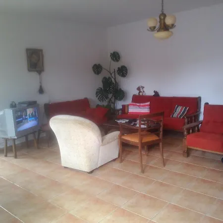 Gæstehus Charlie Retro-modern Design