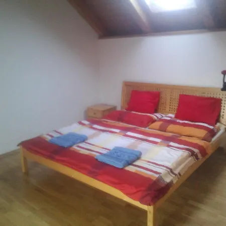 Gæstehus Charlie Retro-modern Design